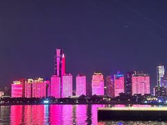-情人坝酒吧街