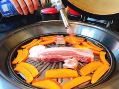 一根排骨肉-炉子旁烤肉(庄河店)