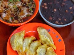 鲜肉锅贴/只-味一早餐(新芝路店)