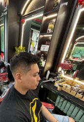 -豪帅男士理容馆