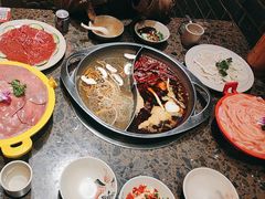-椒香城门口老火锅(长寿路店)