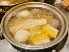 -潮界(LU·ONE凯德晶萃广场店)