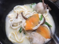 -渔米丰·广府鱼汤米线(光明广场店)