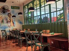 -亚马逊环球美食百汇(新城吾悦广场店)