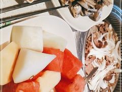 -佰烧海鲜烤肉火锅自助(世茂国际广场店)