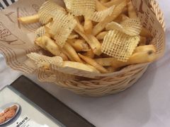 -FAIRYLAND龙族星球主题餐厅(凯丹广场店)