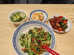 -鲁达面馆本帮风味(共康东路店)