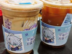 -瑞幸咖啡(大连罗斯福广场一层店)