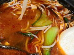 麻辣砂锅米线-半亩园(奥特莱斯店)