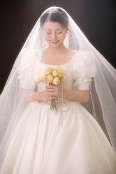 -雪中彩影婚纱摄影·微光艺术中心