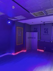 -Vr Dance舞蹈工作室