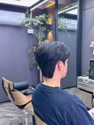 -藤野造型•烫染专业店