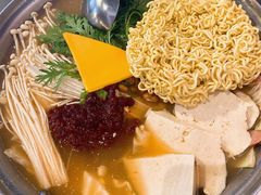 部队火锅-富乐满韩国正宗炸鸡韩国料理(虹泉路店)