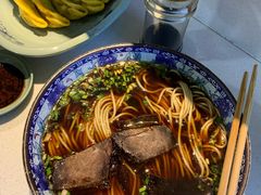 -老新隆牛肉锅贴(新街口店)