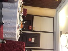 -深圳君逸国际酒店(龙岗横岗塘坑地铁站店)