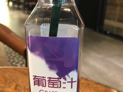 -星巴克(上海虹桥南丰城办公楼店)