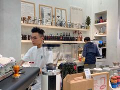 -玫瑰咖啡(中山六路店)