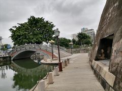 -石炮台公园