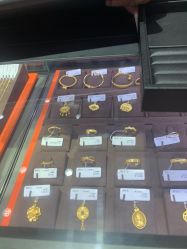 -周生生Chow Sang Sang(苏州中心南区店)