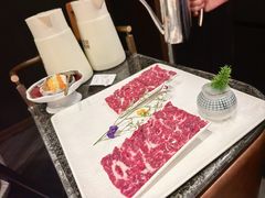 -左庭右院鲜牛肉火锅黑金店(陆家嘴中心店)