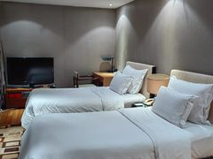 -灞柳驿酒店(香湖湾地铁站店)