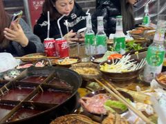 -正南齊北重庆老火锅(光华村直营店)