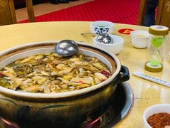 -东巴谷野生菌火锅餐厅