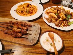 -阿里家·新疆烤肉酒場 by MIG