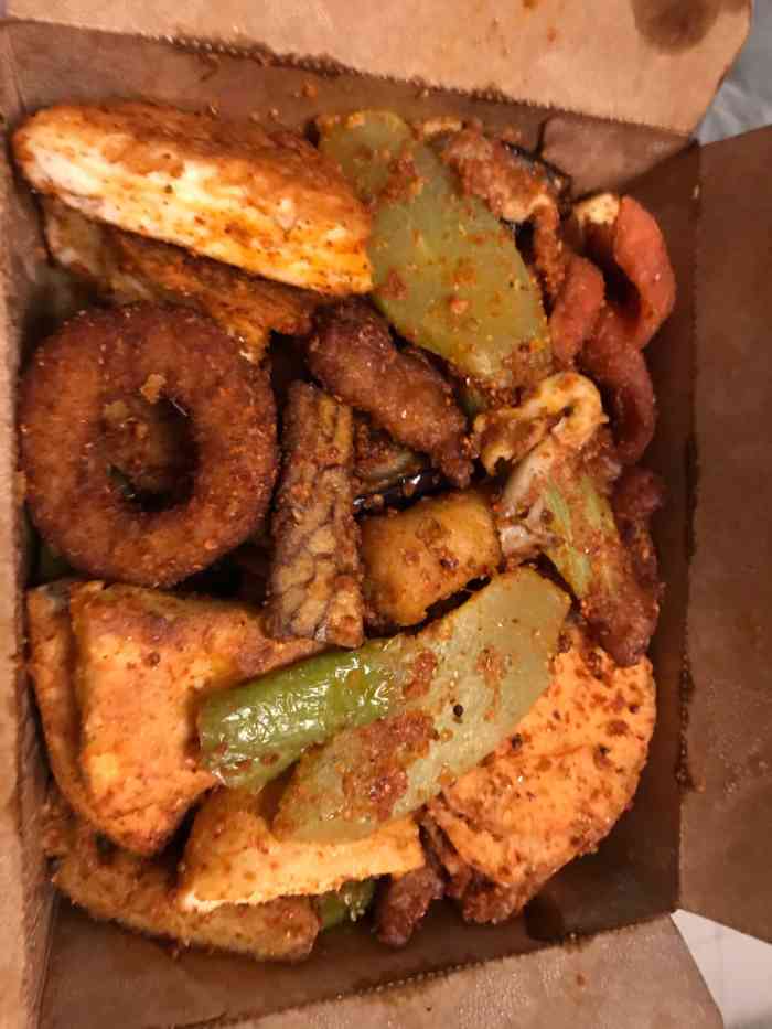 左炸右拌·炸串拌饼(九亭店)-"外卖上找到了一家炸串,抱着试试看的