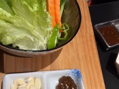 -山川小町·极番烧肉(新地假日广场店)