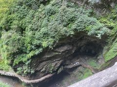 -龙水峡地缝景区