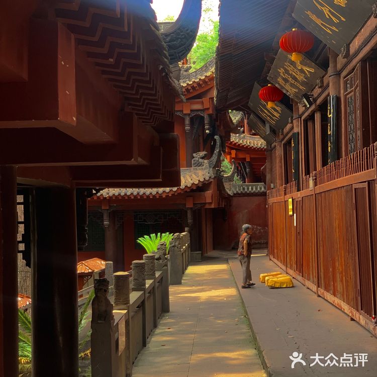 石经寺｜成都许愿必去，有求必灵！