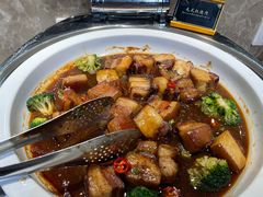 -圣罗巴甄选自助(麦凯乐店)