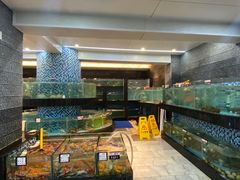 -鹏城人家海鲜酒家·23年老字号(较场尾店)