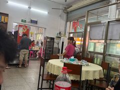-湘里湘亲饭店(闸坡店)