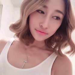 -FRIDAY星期五专业美发沙龙