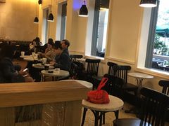 大堂-星巴克臻选(广州沙面店)