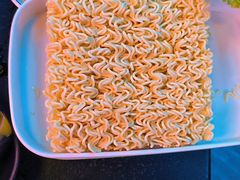 -黑牛码头·小龙虾(水围· 九街夜市店)