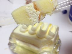 纯奶油小方鲜奶小方-老大昌(淮海中路店)