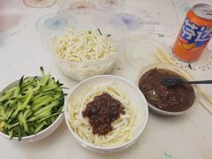 -天天初二·天津传统捞面·天津特色菜(凌奥总店)