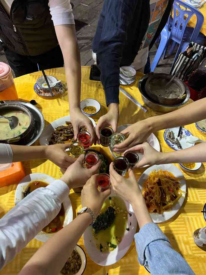 1979潮汕大排档-"「虾粥」每次宵夜砂锅粥必点,记得上一次来.