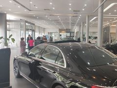 -奔驰利星行(北京花乡店)