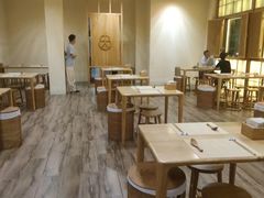 -蟹家大院 · 独揽江景(滨江店)