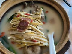 火踵老鸭煲-松鹤楼·非遗·苏帮菜(融科店)