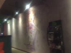 -香巴拉云南餐厅(华莱坞店)