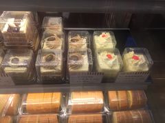-红宝石·鲜奶小方·海派西点房(浦三店)