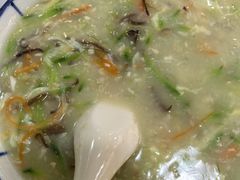-明本湛江鸡•海鲜小厨(陈家祠店)