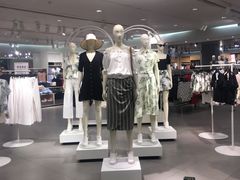 -H&M(华润万象城店)