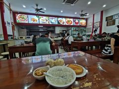 大堂-胡成记口蘑龙眼包子(盐道街店)