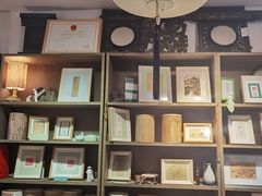 -邊城書店